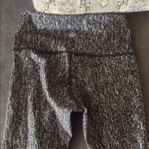 Lululemon Black and White Patterned Leggings